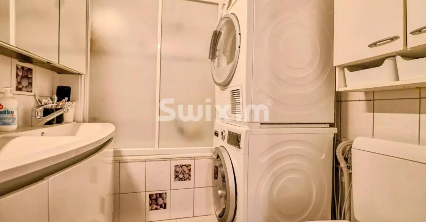 Esclusività! Appartamento di 4.5 locali; Un ambiente di vita privilegiato - Foto 6 di 8