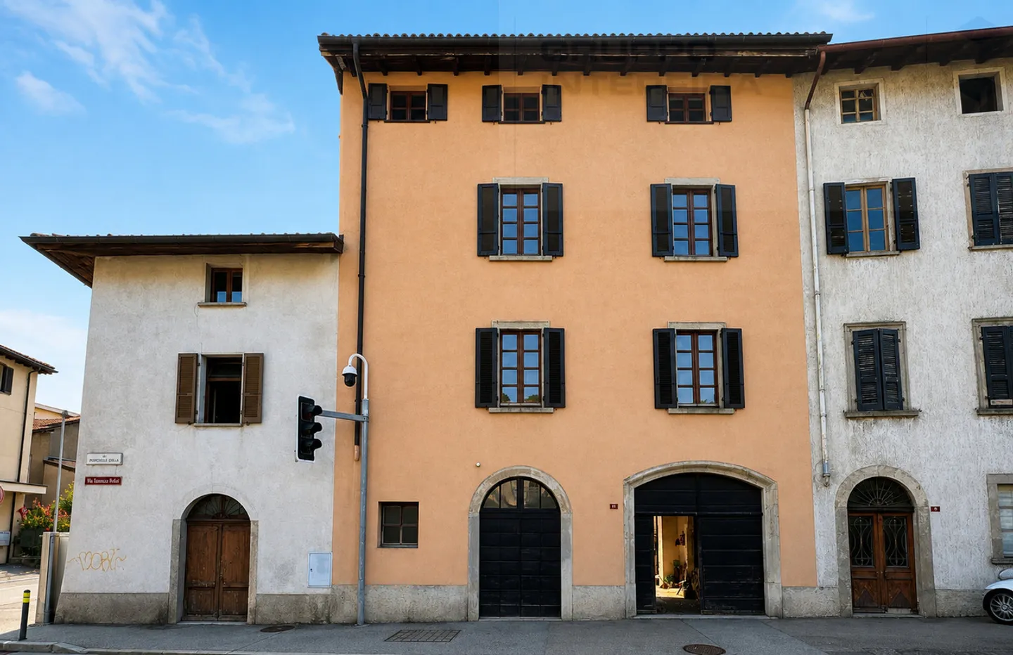 Maison fascinante de 5,5 pièces rénovée - Photo 1 sur 15