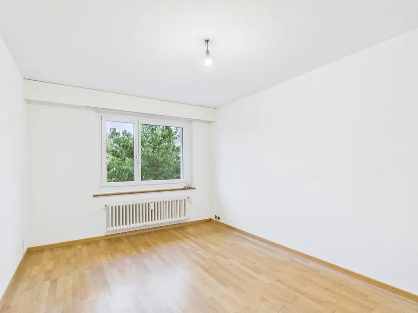 Casa affascinante in una buona zona residenziale - Foto 3 di 9