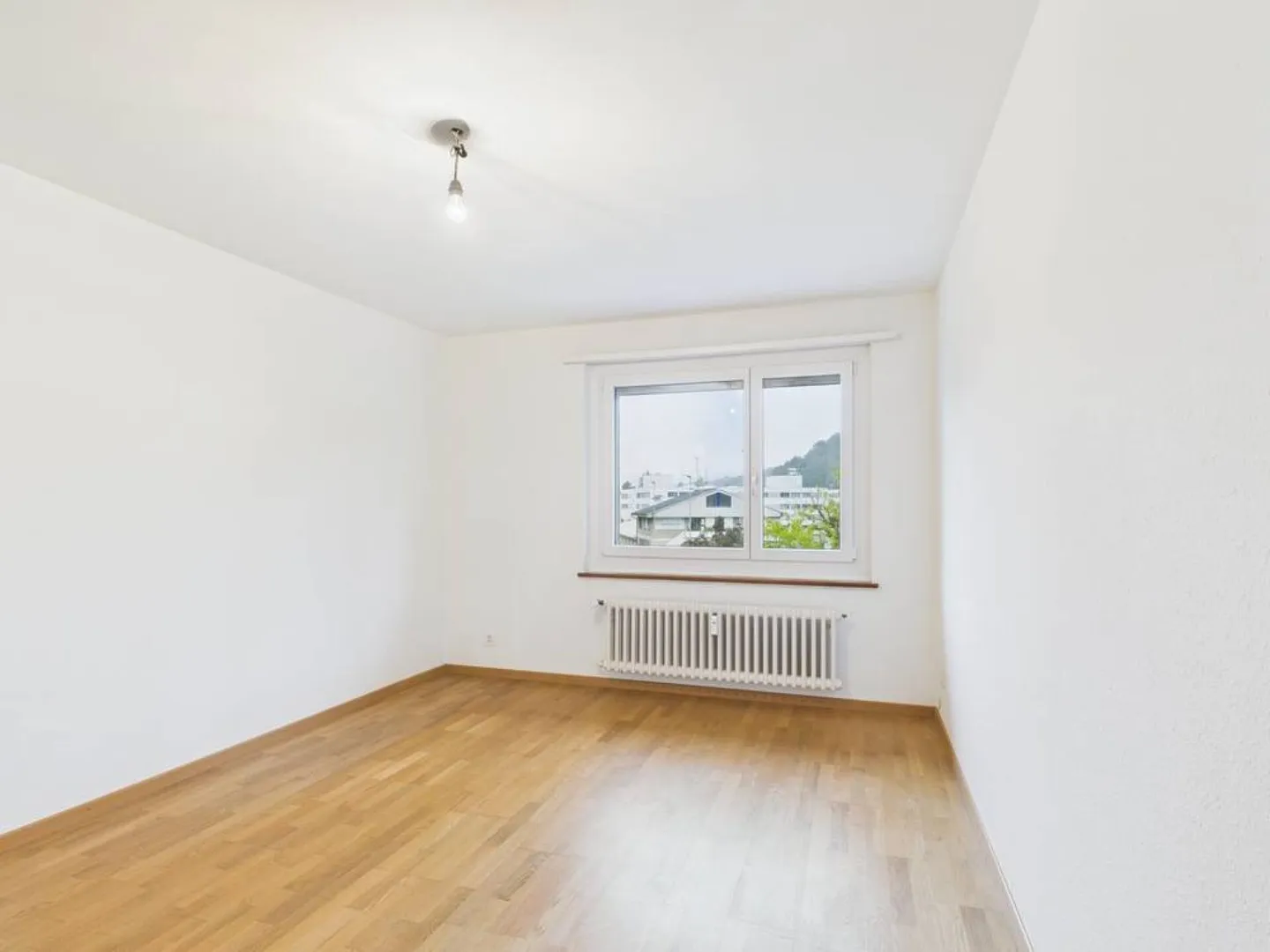 Casa affascinante in una buona zona residenziale - Foto 6 di 9