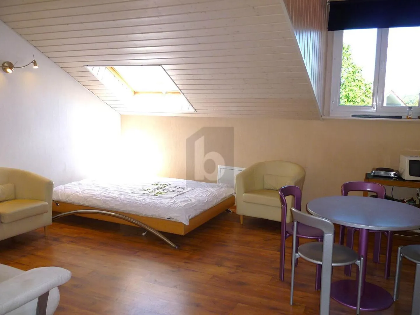 Studio Arredato Incantevole - Foto 2 di 5
