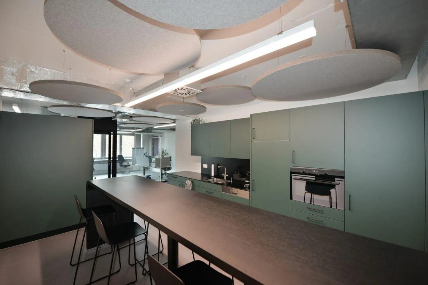 Representative Office Space - Photo 3 of 9