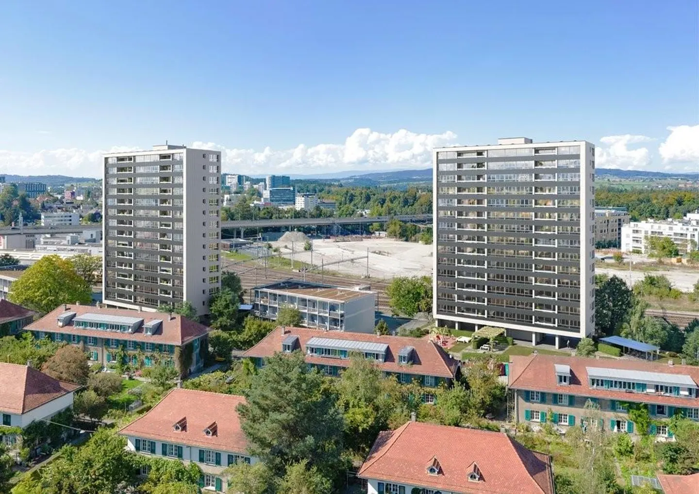 Moderne 3.5-Zimmerwohnung - Foto 1 von 5