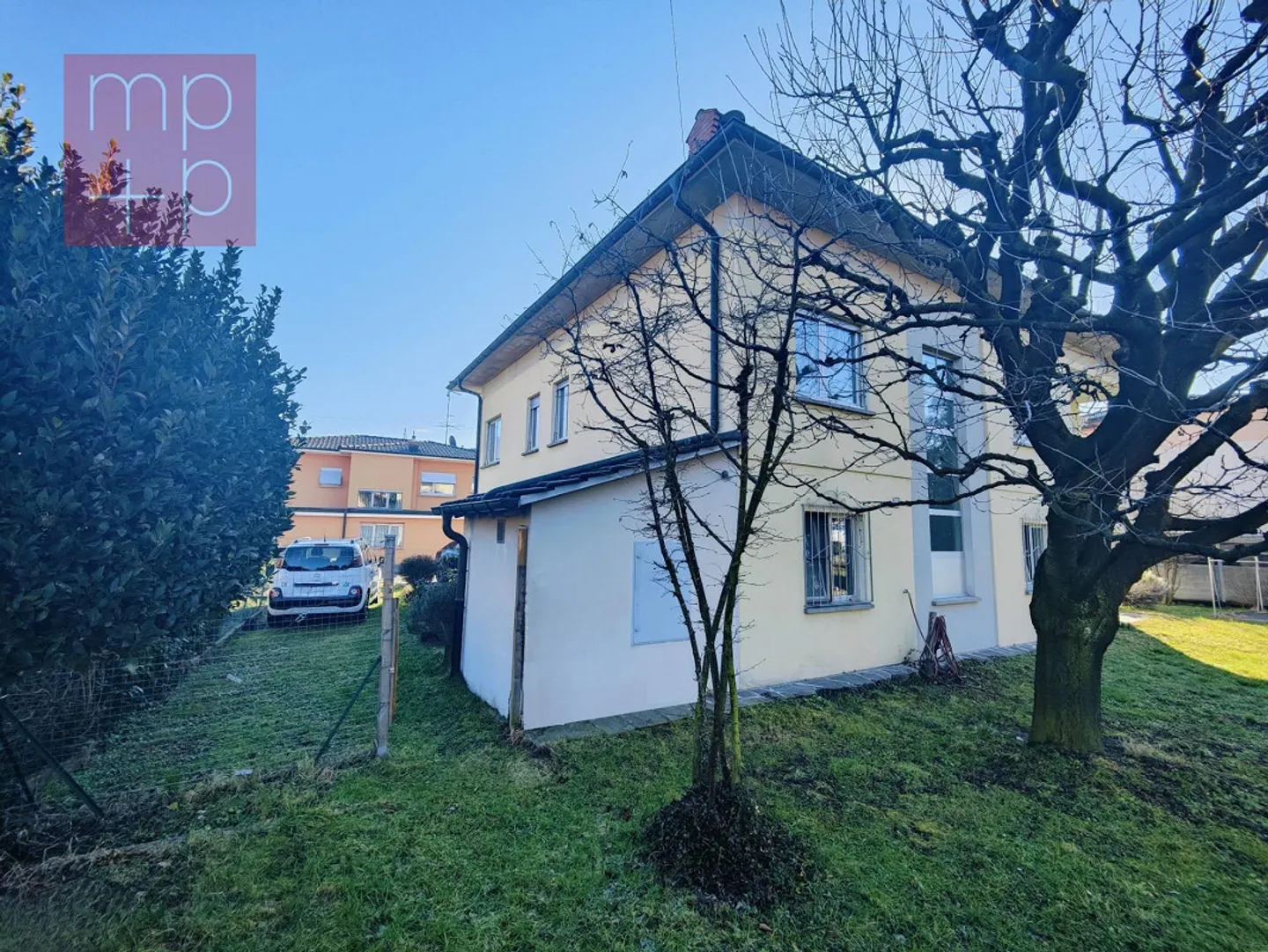 Affascinante Casa Indipendente a Rancate - Foto 1 di 8