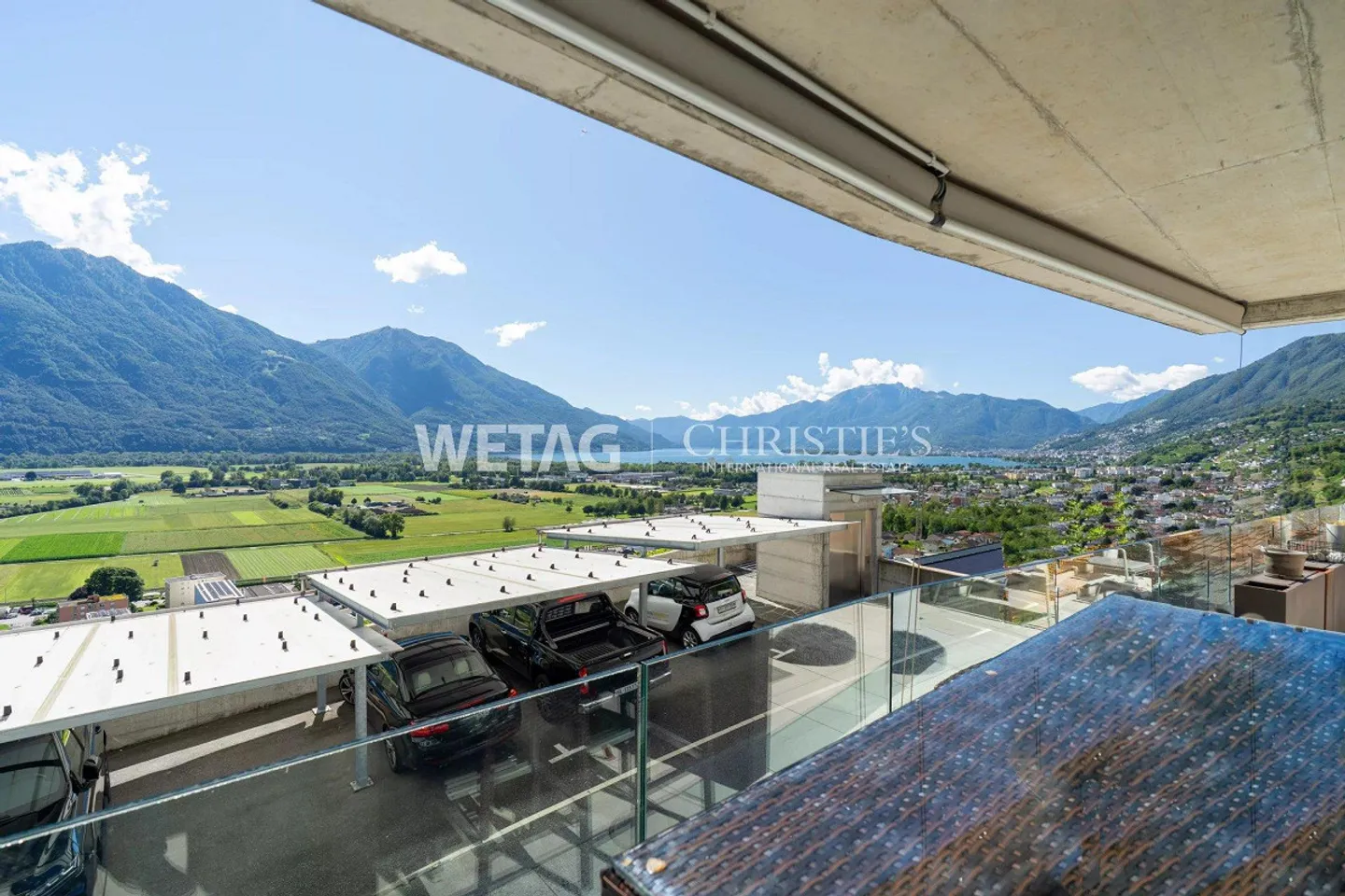Appartement moderne et lumineux avec grande terrasse, idéal aussi comme résidence secondaire... - Photo 10 sur 12