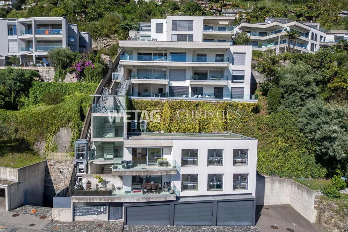 Appartement moderne et lumineux avec grande terrasse, idéal aussi comme résidence secondaire... - Photo 12 sur 12