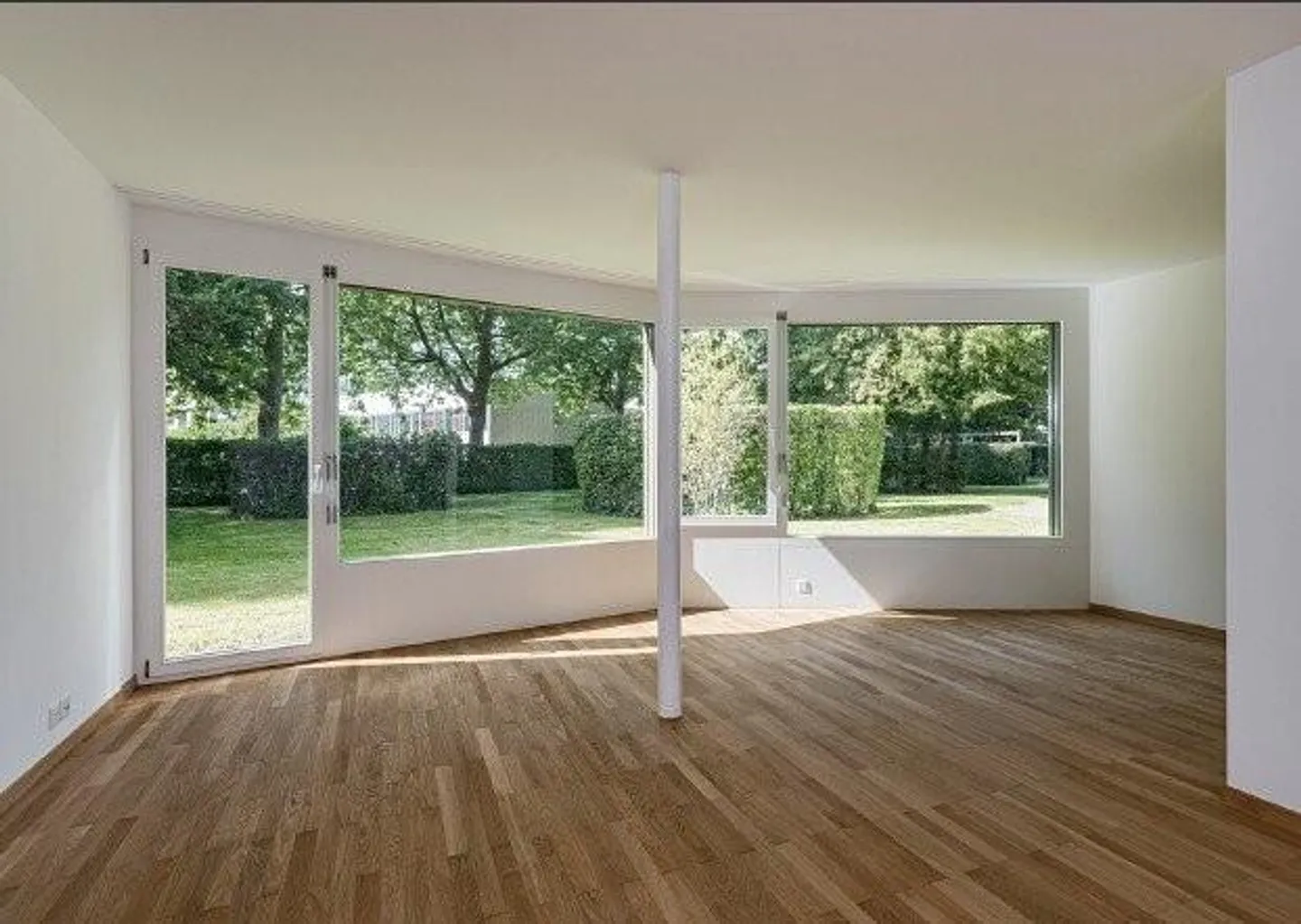 Modern apartment in popular Gellert district - Photo 4 of 7