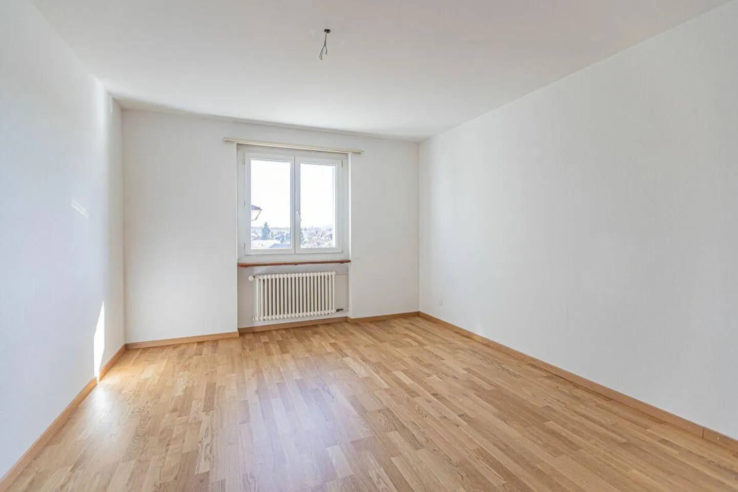 Appartamento affascinante con 3 camere in posizione tranquilla - Foto 4 di 14