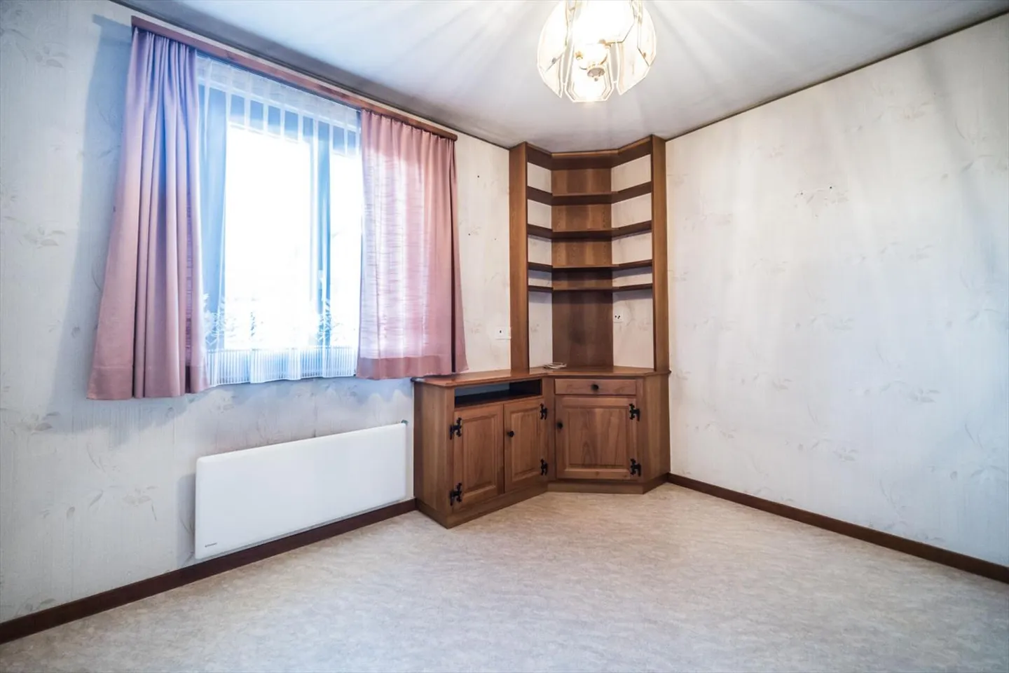 Village House in the Heart of Isérables - Photo 10 of 13