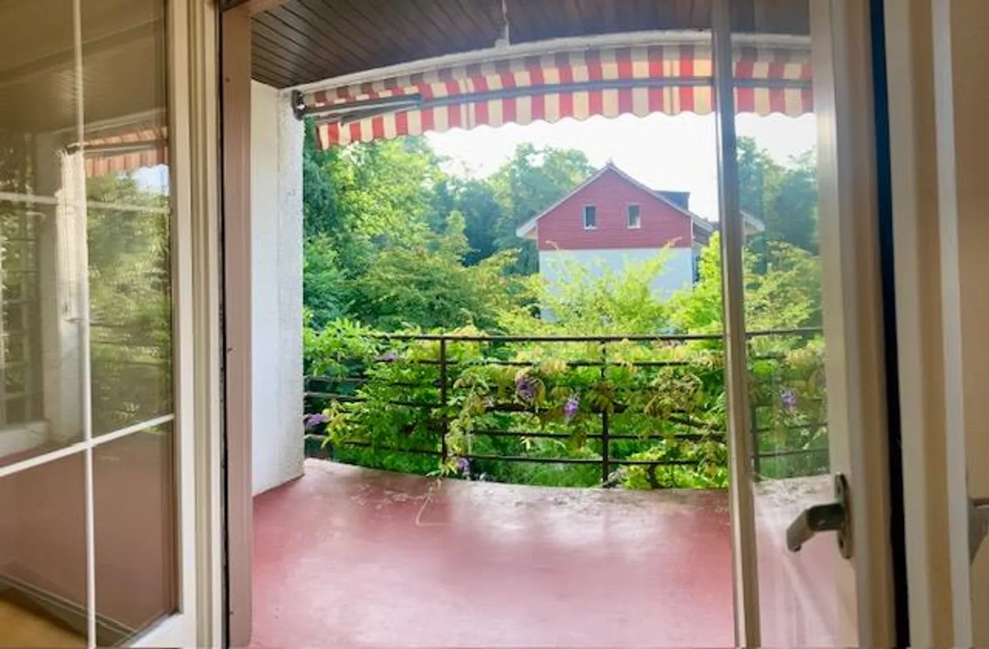 Appartement 2,5 + Bureau/Atelier 2,5 sur 2 étages - Photo 6 sur 16