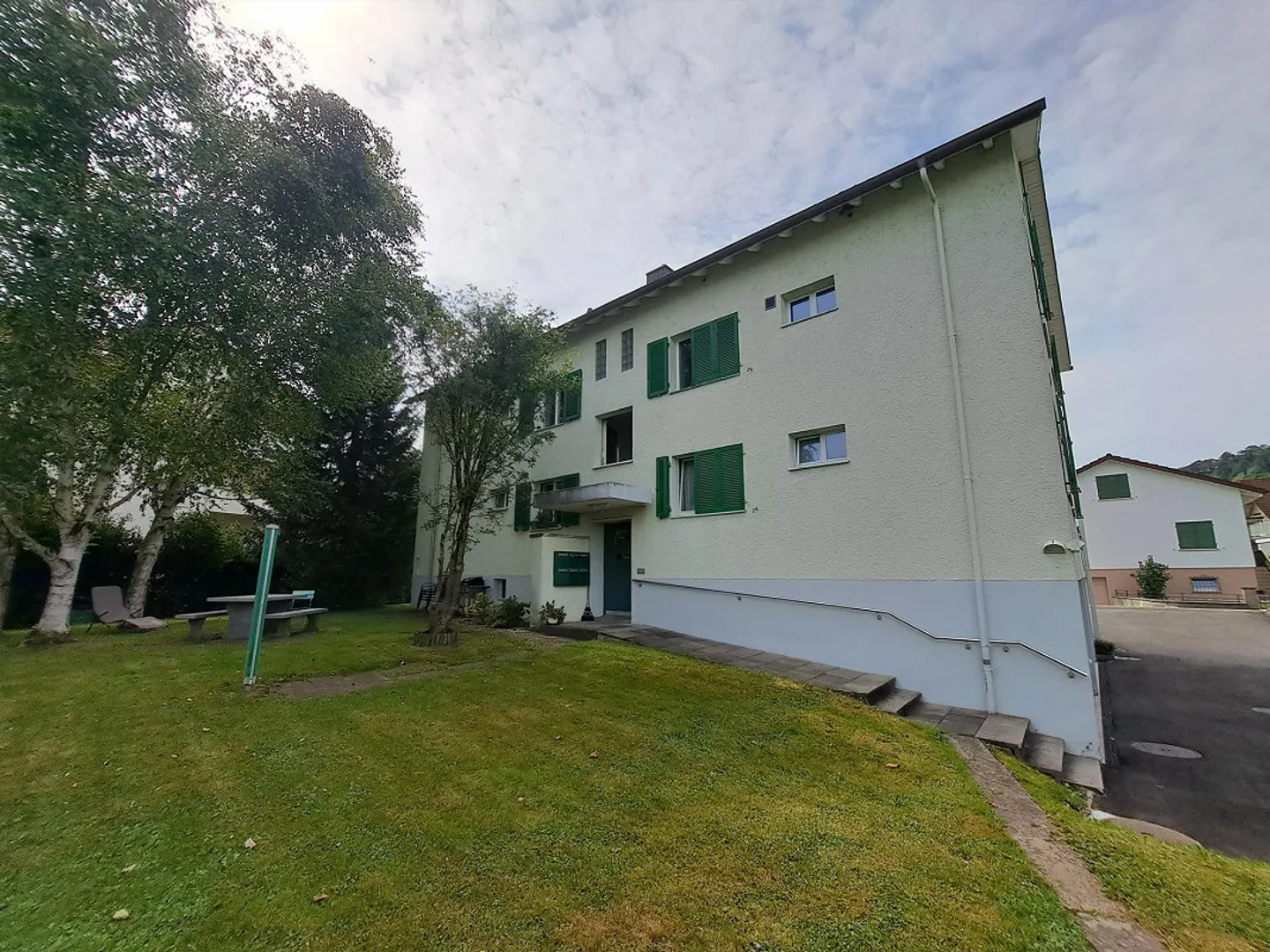 Stai cercando un appartamento affascinante in una posizione tranquilla? - Foto 2 di 12