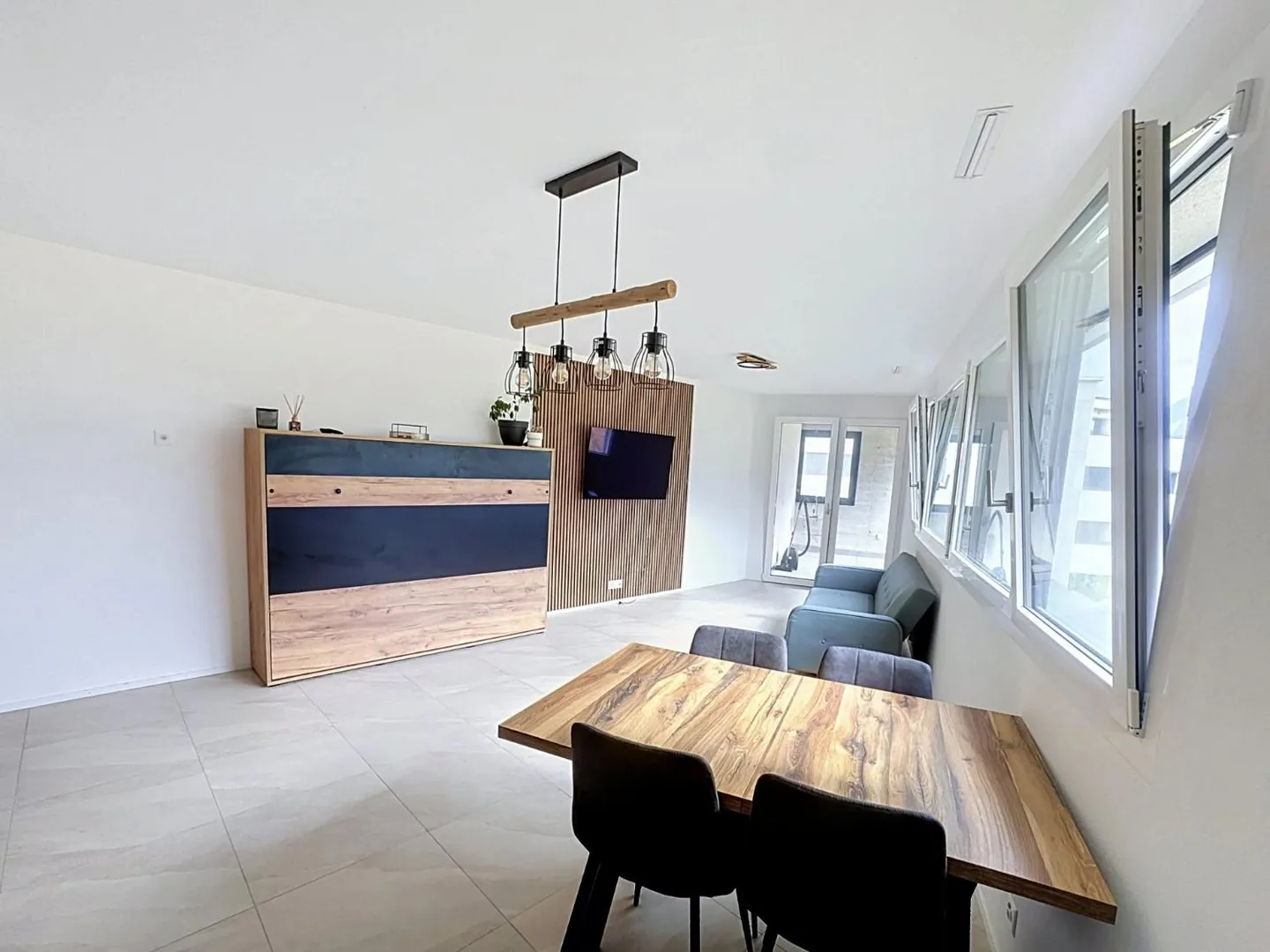 Grand studio dans un bâtiment cecb AA - Photo 5 sur 7