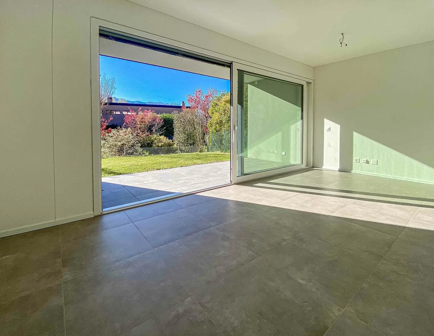 2.5 new construction apartments in Camorino - Photo 1 of 4