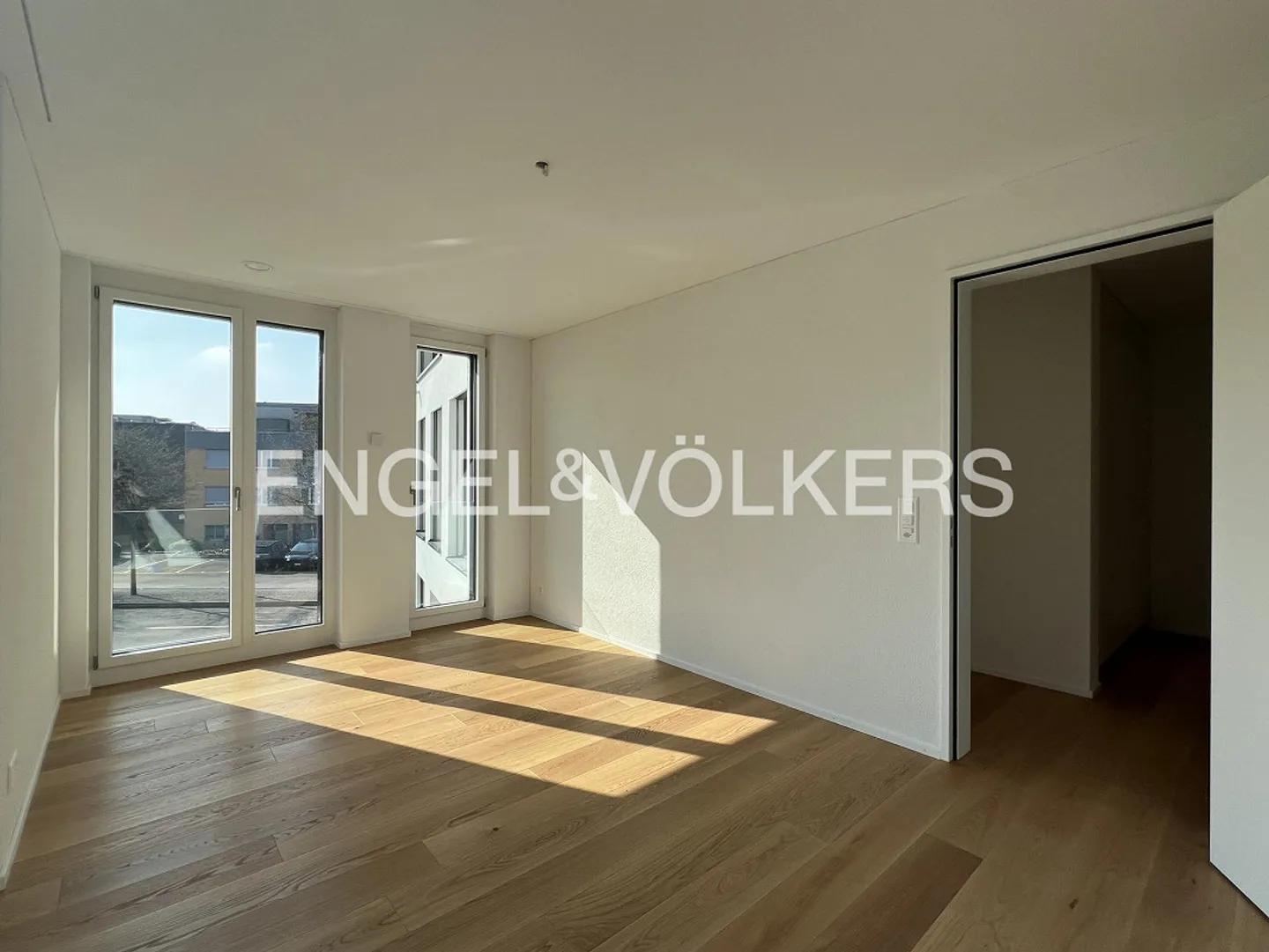 Central & Haute Qualité - Prêt pour Première Location - Photo 8 sur 12