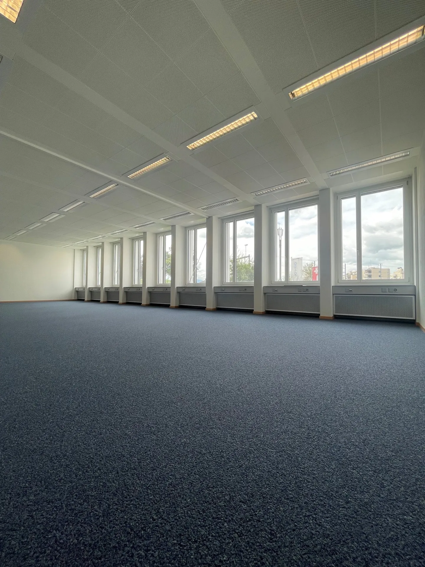 Bureaux représentatifs avec un accès optimal aux transports - Photo 7 sur 11