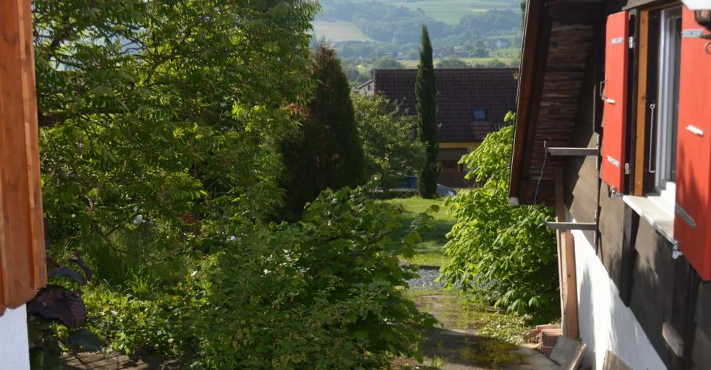 Bel appartement de 4 pièces à la campagne, avec terrasse et coin jardin - Foto 2 di 17