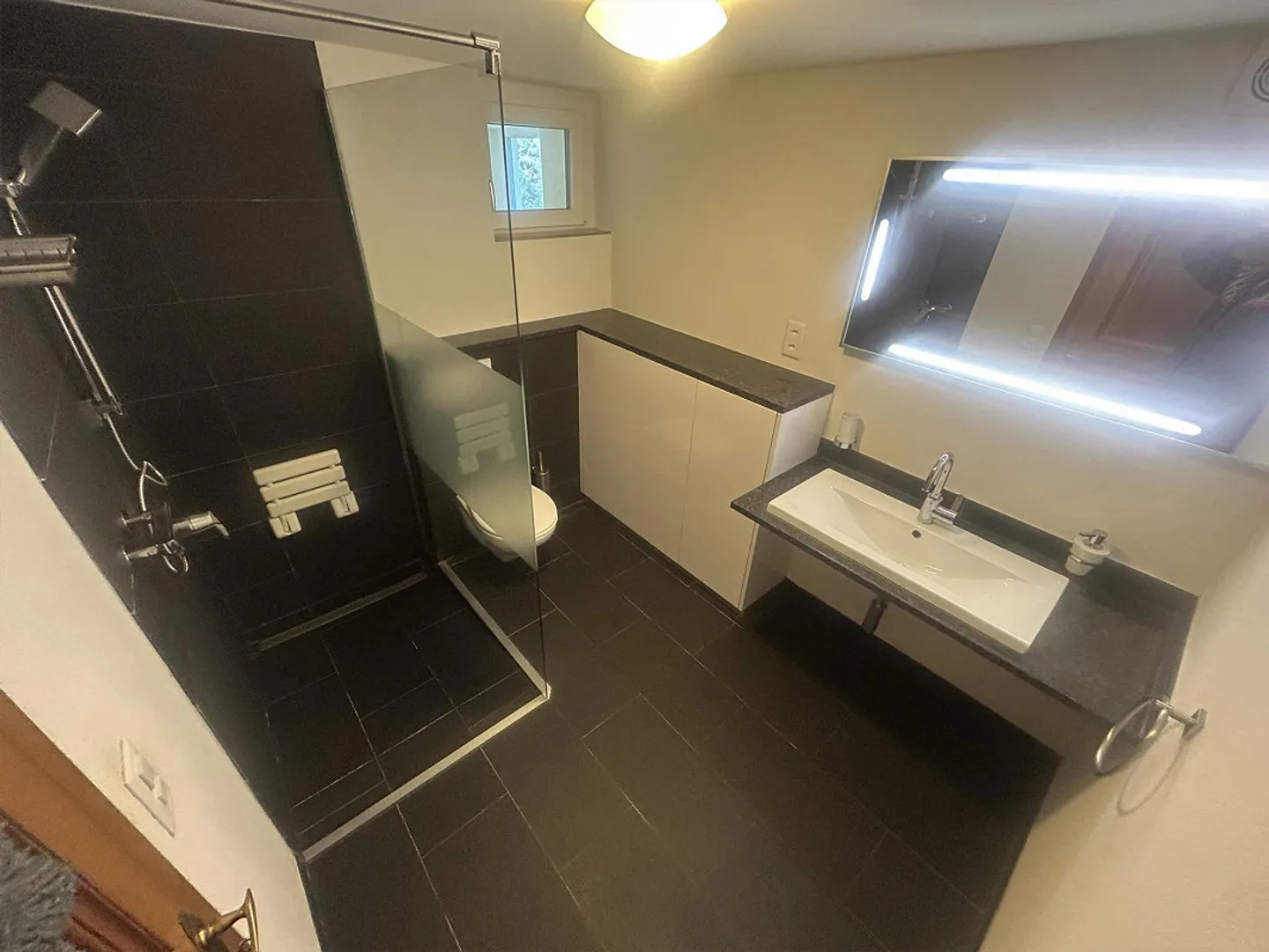 Appartement lumineux de 3,5 pièces - Photo 14 sur 17