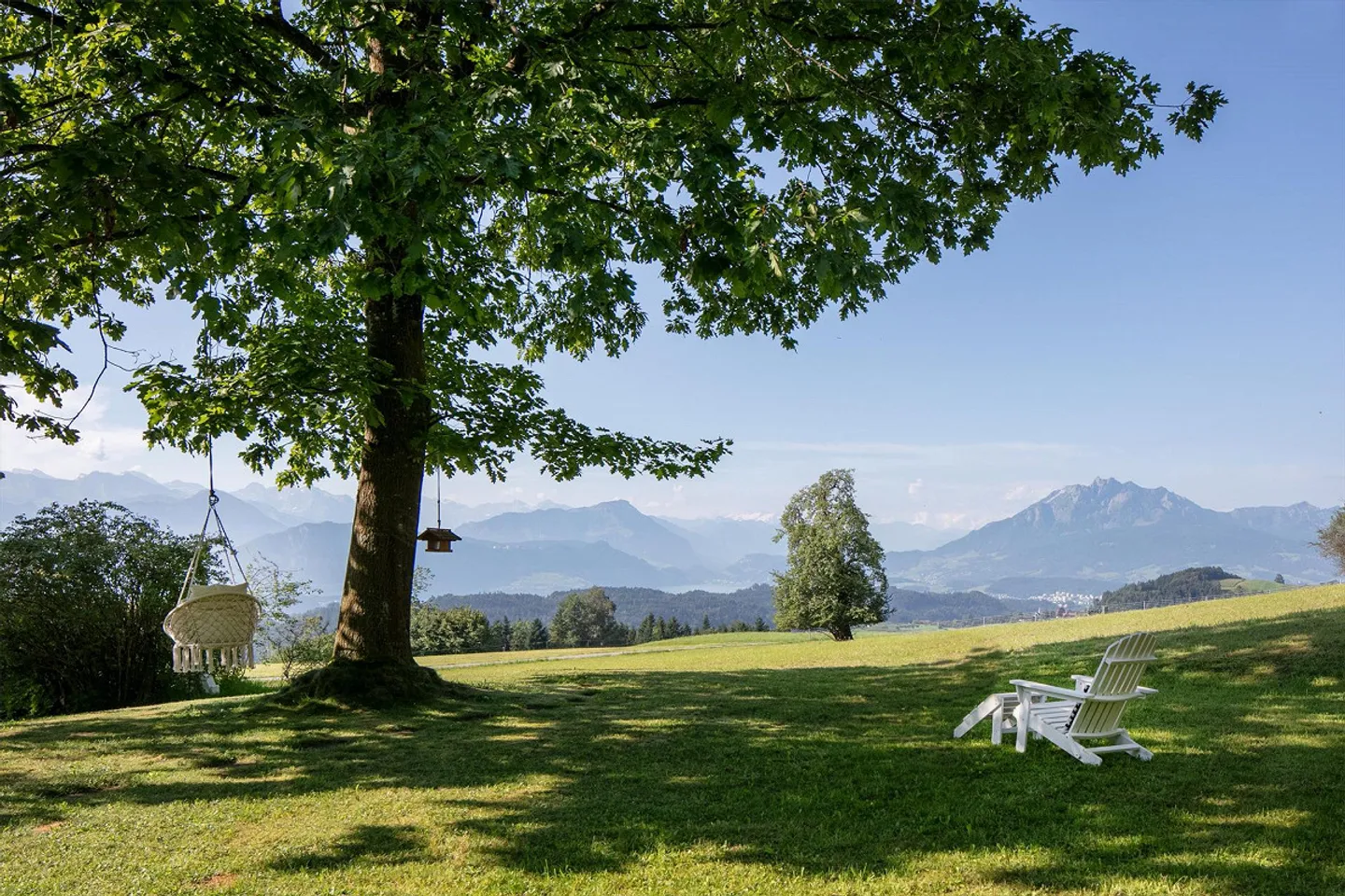 Oase im Grünen mit Panoramasicht - Foto 2 von 12