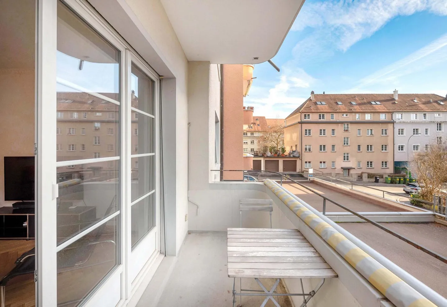 Charmante Wohnung mit Balkon - Foto 3 von 13