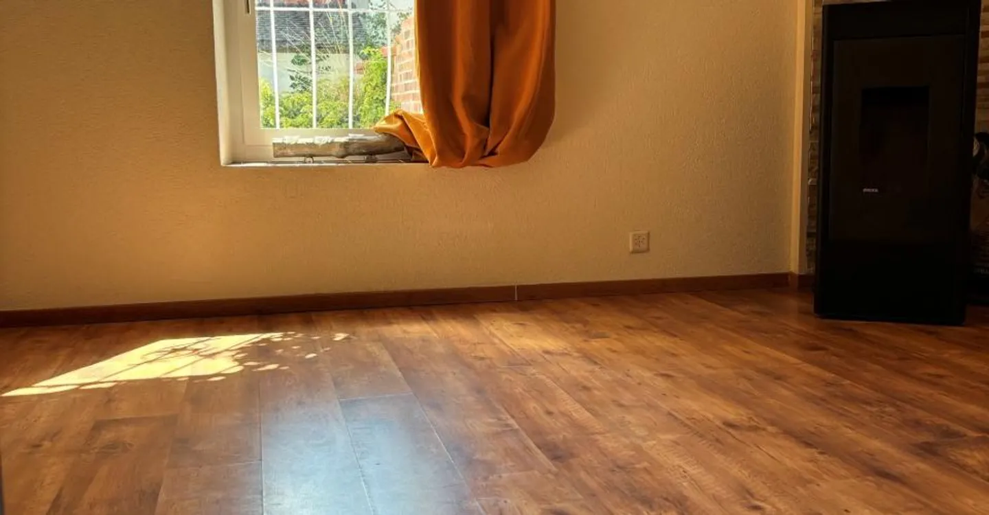 Bel appartement de 4 pièces à la campagne, avec terrasse et coin jardin - Foto 13 di 17
