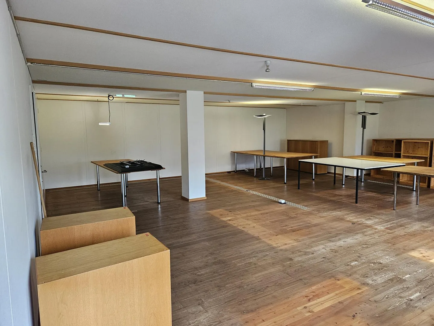 Office / Practice / Studio (86 m2) - Photo 2 of 4