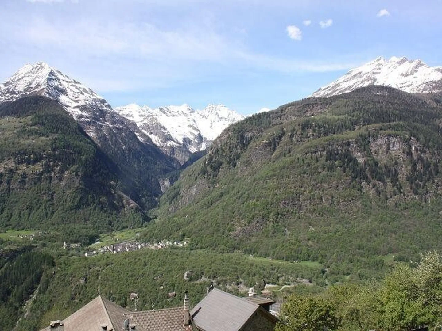 Sunny Building Plot in Anzonico - Photo 10 of 13