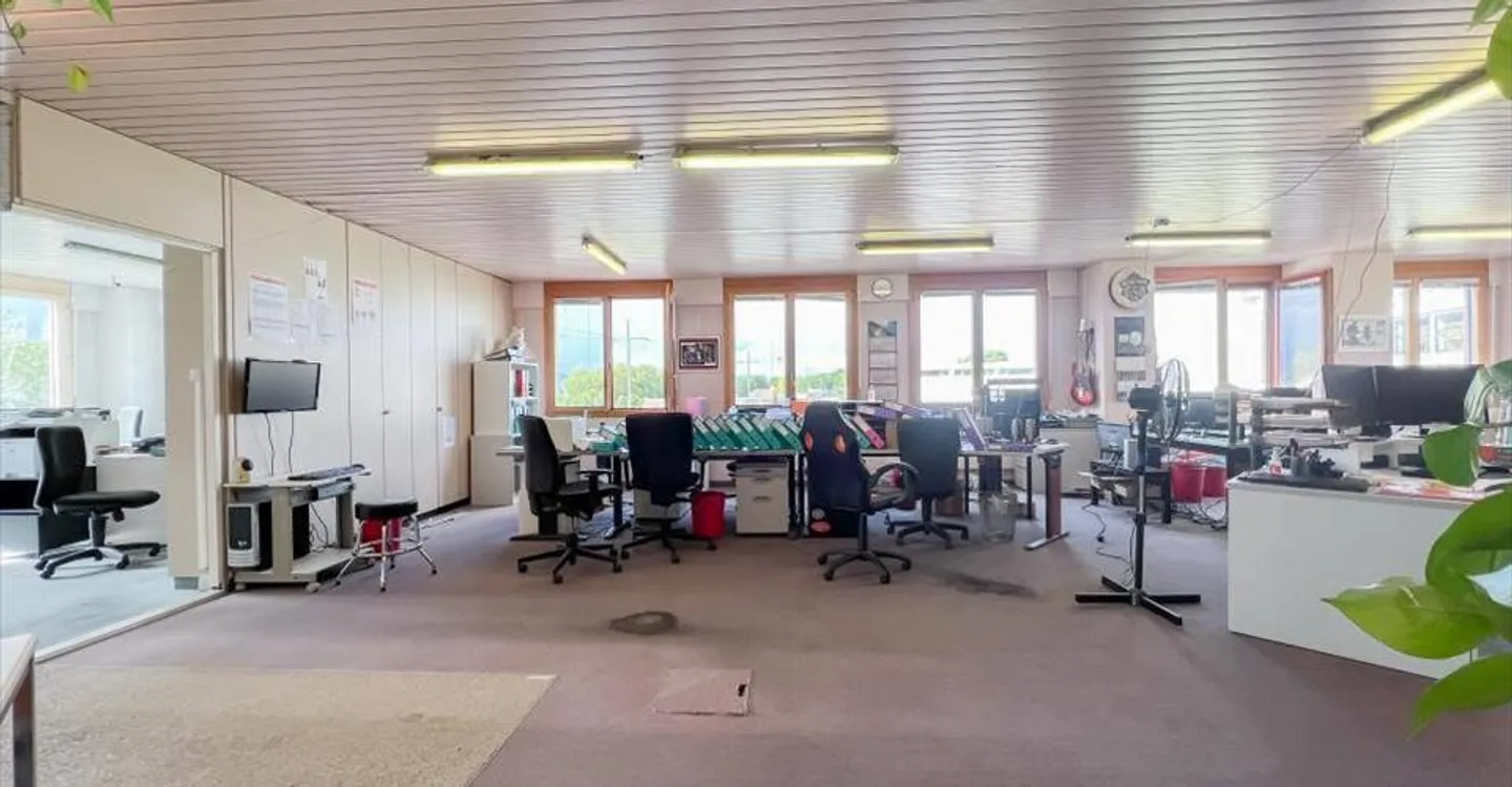 Verwaltung/Büro 425,5 m2 in Morges - Foto 8 von 12