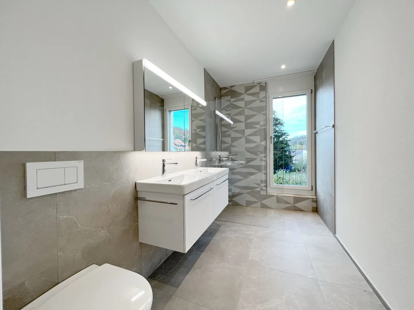 Condominium exclusif de 4,5 pièces à Möriken dans un emplacement calme et de premier choix - Photo 2 sur 21