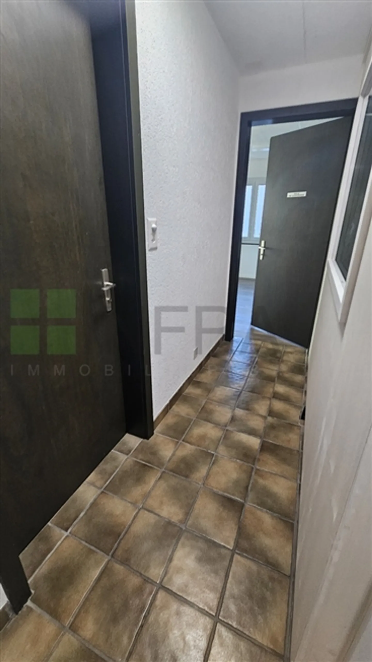 Offices of 80 m2 - Photo 11 of 20