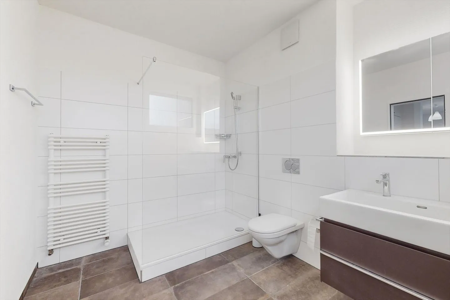 Attique à louer - Photo 9 sur 11