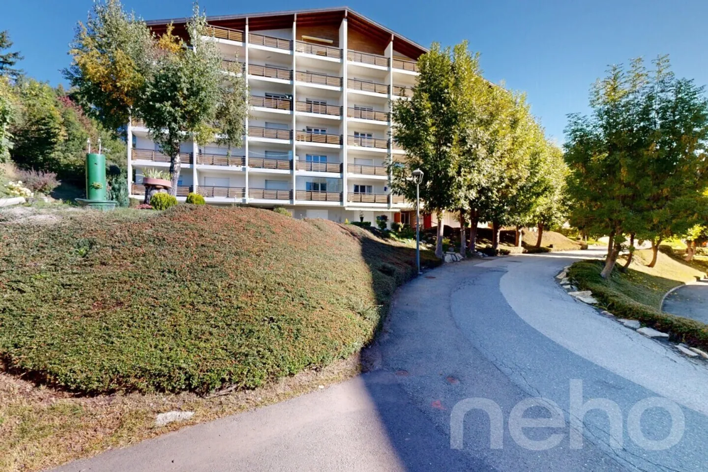 Stupendo appartamento 2.5 locali con balcone esposto a sud a Crans-Montana - Foto 1 di 12