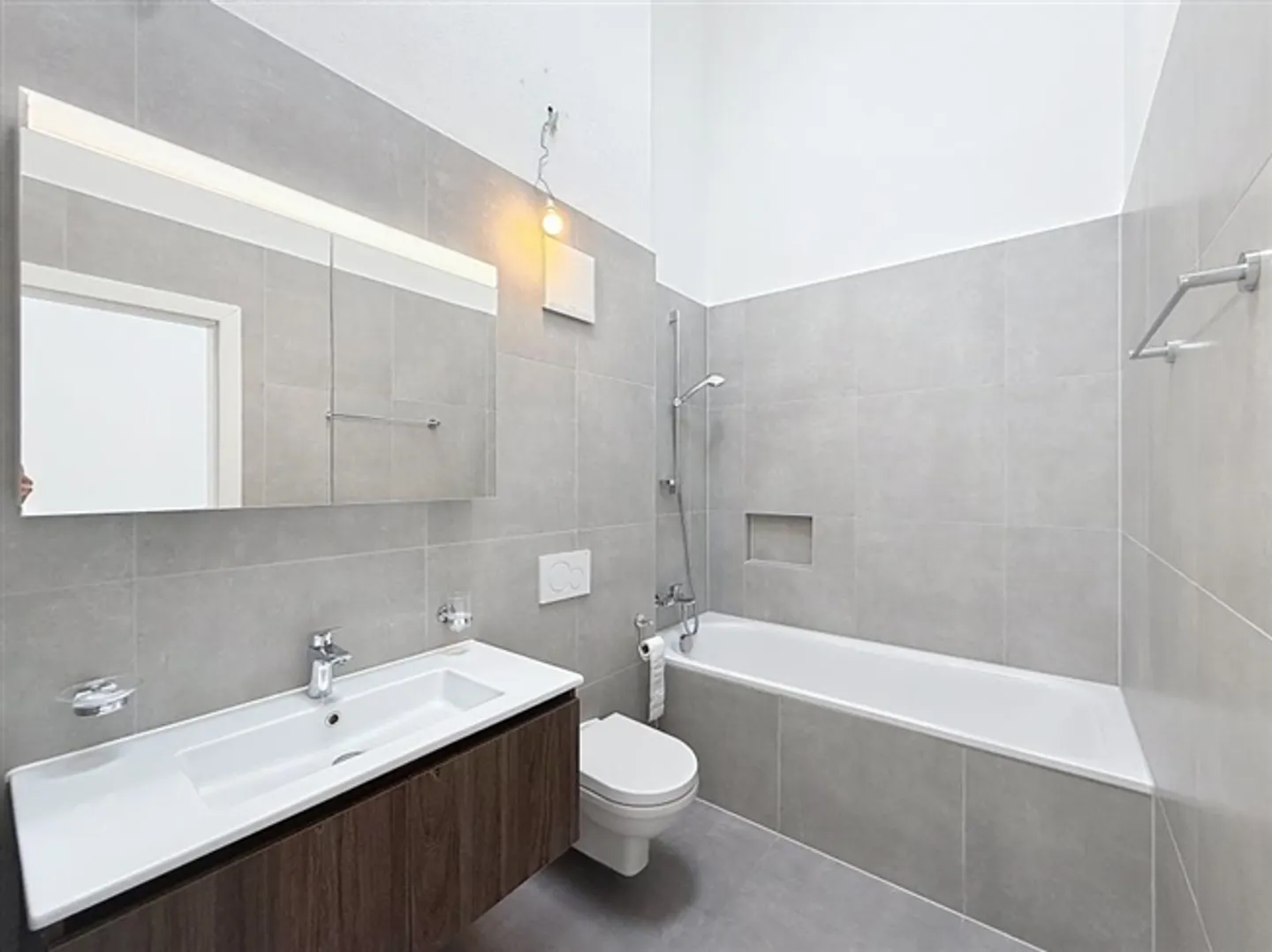 LIVING IN VUISTERNENS-EN-OGOZ - A SPACIOUS 5.5-ROOM VILLA IN A VILLAGE WITH AUTHENTIC CHARM - Photo 10 of 13