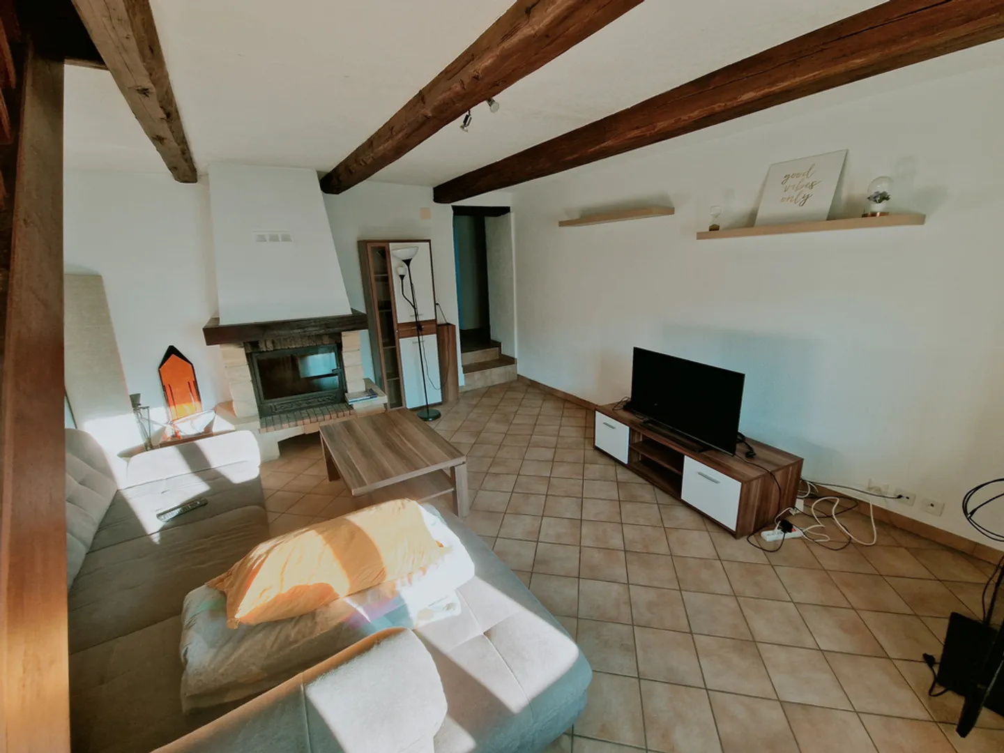 Appartement Duplex Charmant - Photo 5 sur 9