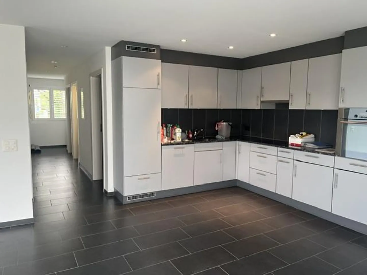 Bella, luminosa appartamento di 3.5 stanze - Foto 10 di 10