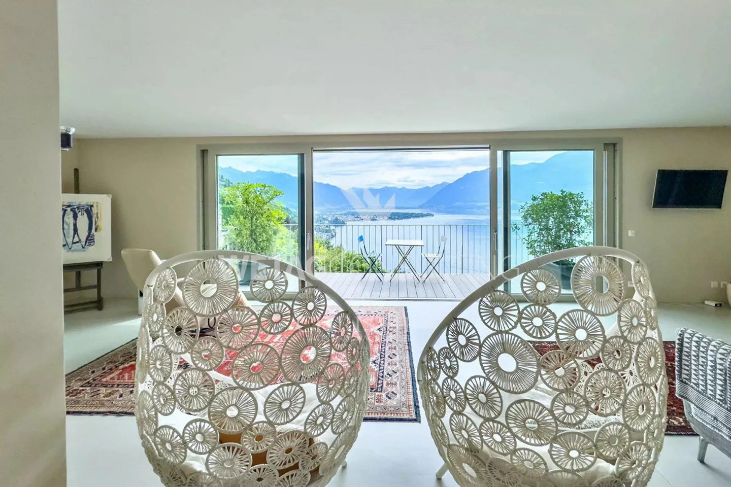 Ronco sopra Ascona: Villa bifamiliare moderna con due appartamenti & ... - Foto 1 di 13