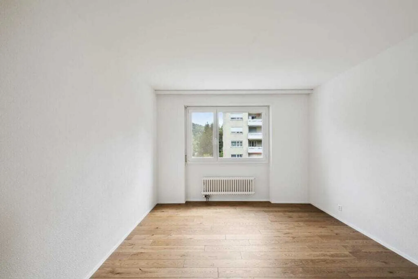 Appartamento 2,5 locali con balcone e molta luce a Köniz - Foto 8 di 10