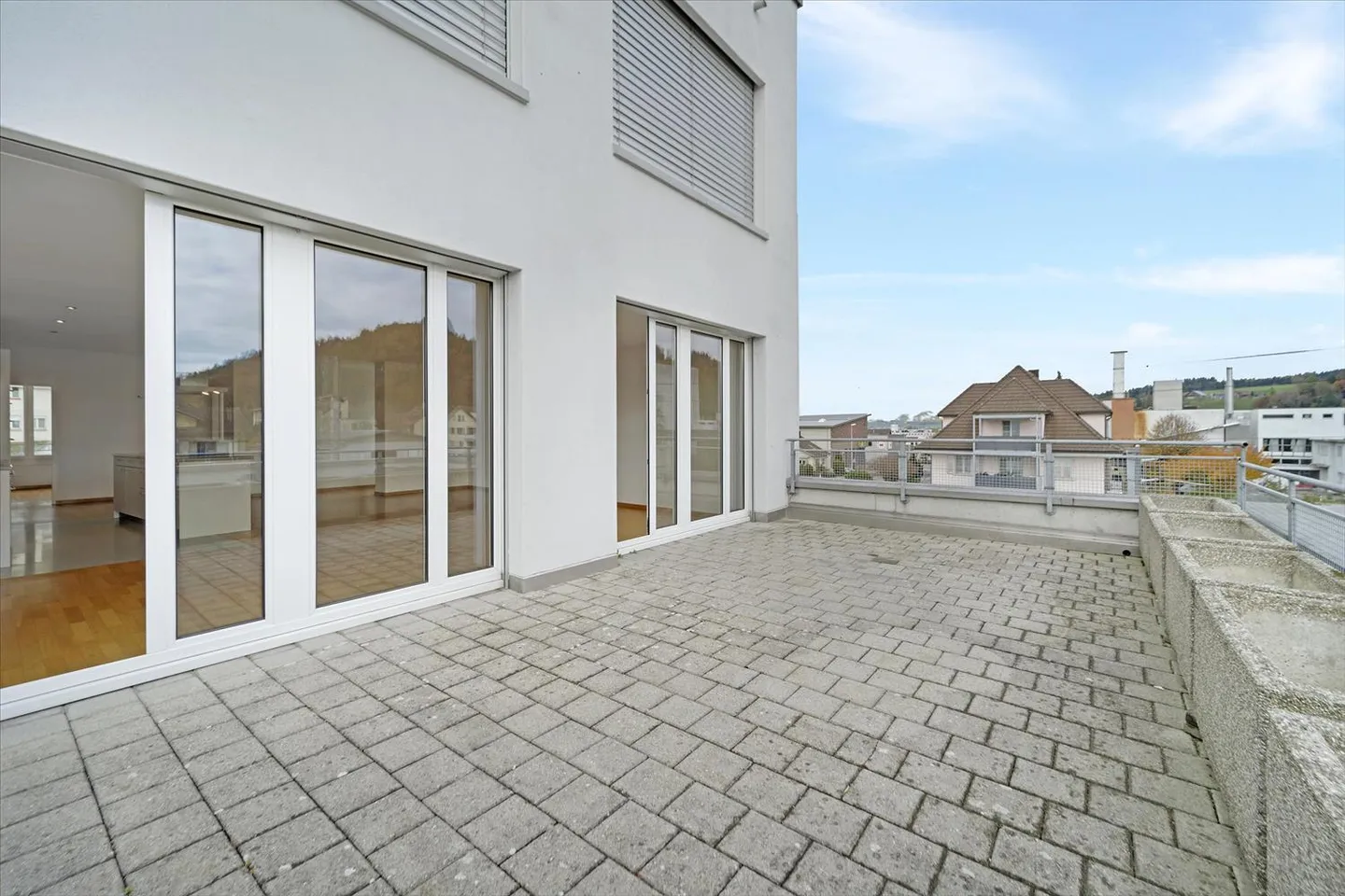 Ideal for a large family or shared apartment! - Photo 9 of 9