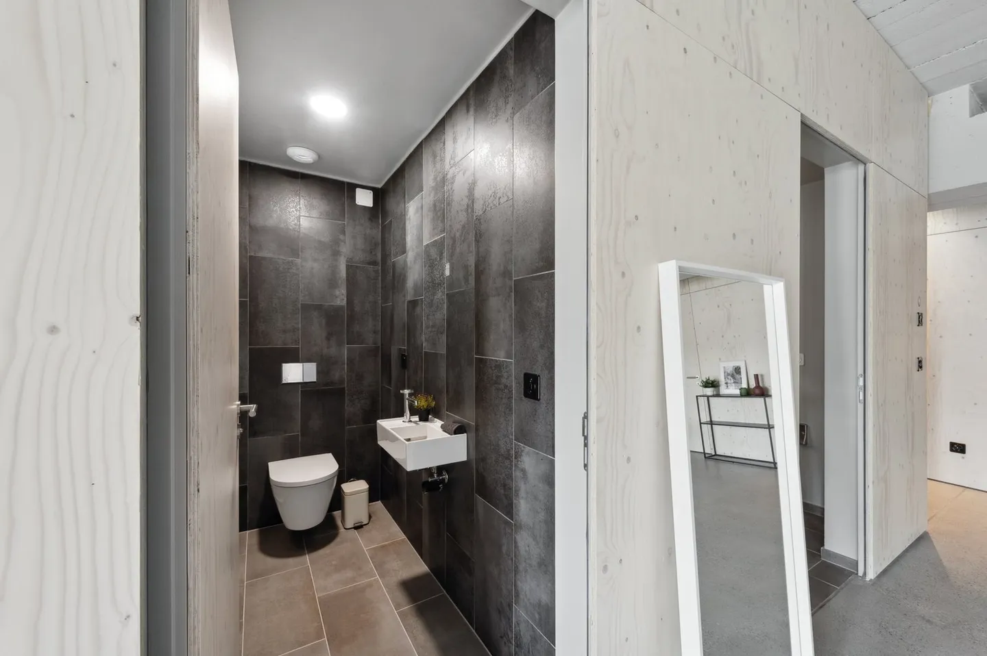 2,5-Zimmer-Wohnung mit zusätzlichem Atelier! - Foto 10 von 13