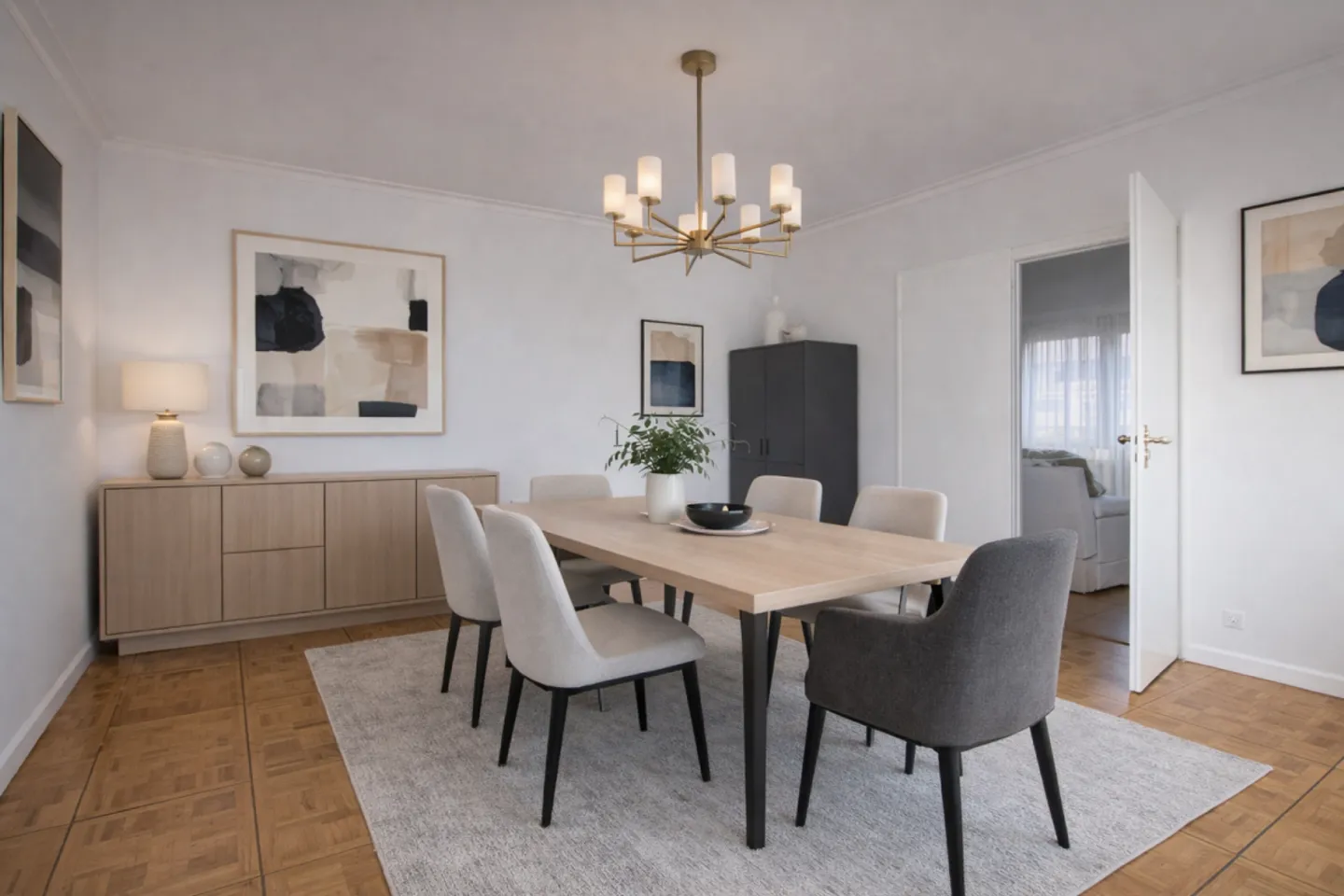 Appartement lumineux de 5 pièces - Photo 3 sur 8