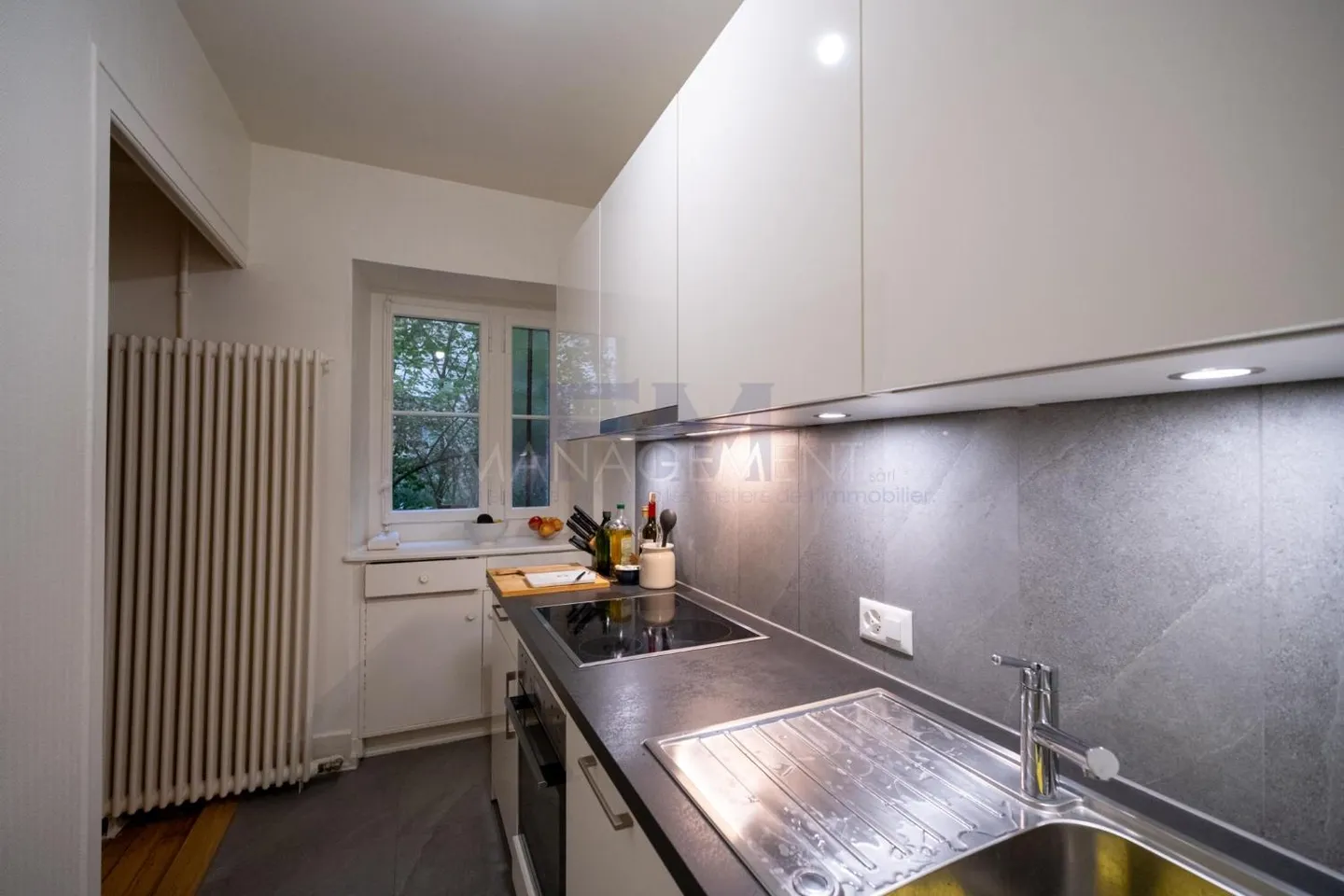 Stadtzentrum - Bd Helvétique 15 - 3 Zimmer im Erdgeschoss, ca. 80m2 - Foto 4 von 11
