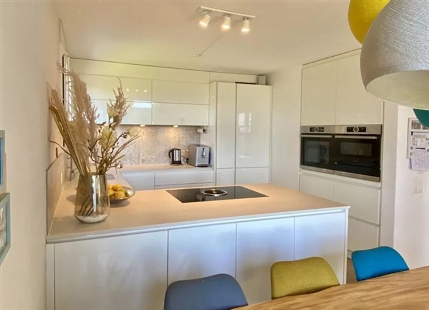 «5½ ZIMMER-HAUS IN WIDEN (AG), MÖBLIERT, TEMPORÄR» - Foto 2 von 10