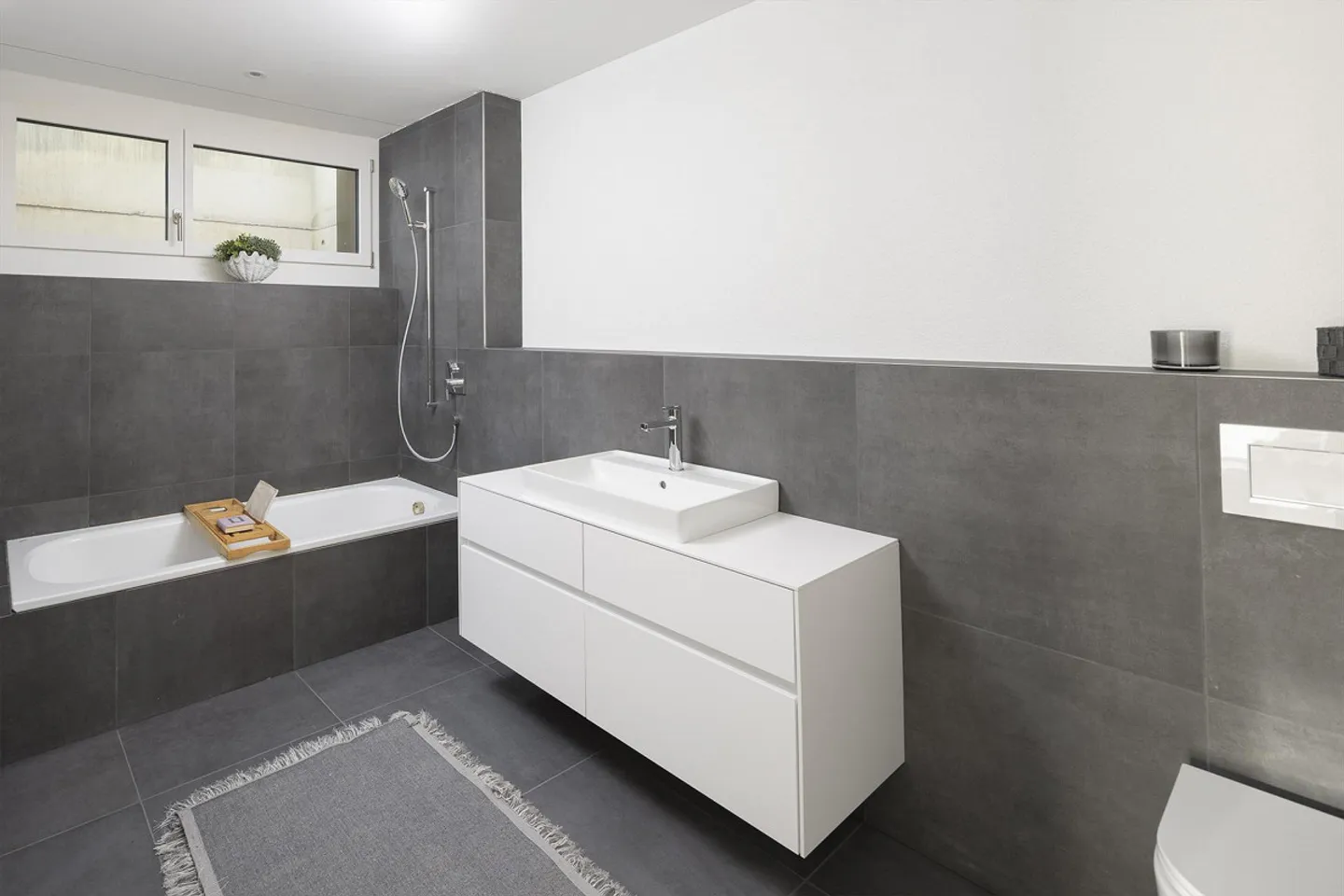 Last New Apartments: Central with Large Garden Terrace - Photo 9 of 12