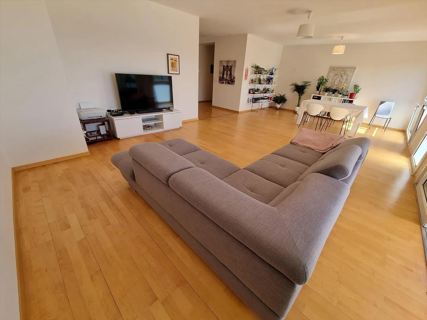 Luxusresidenz - Sehr schöne 6,5-Zimmer-Wohnung im 2. Stock - Foto 3 von 4