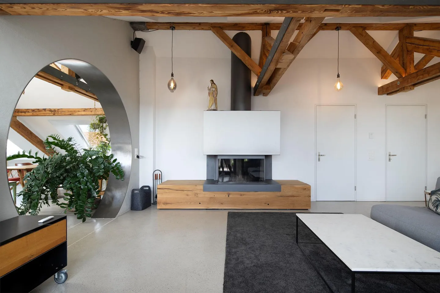 Spectacular Penthouse with Large Terrace - Photo 2 of 12