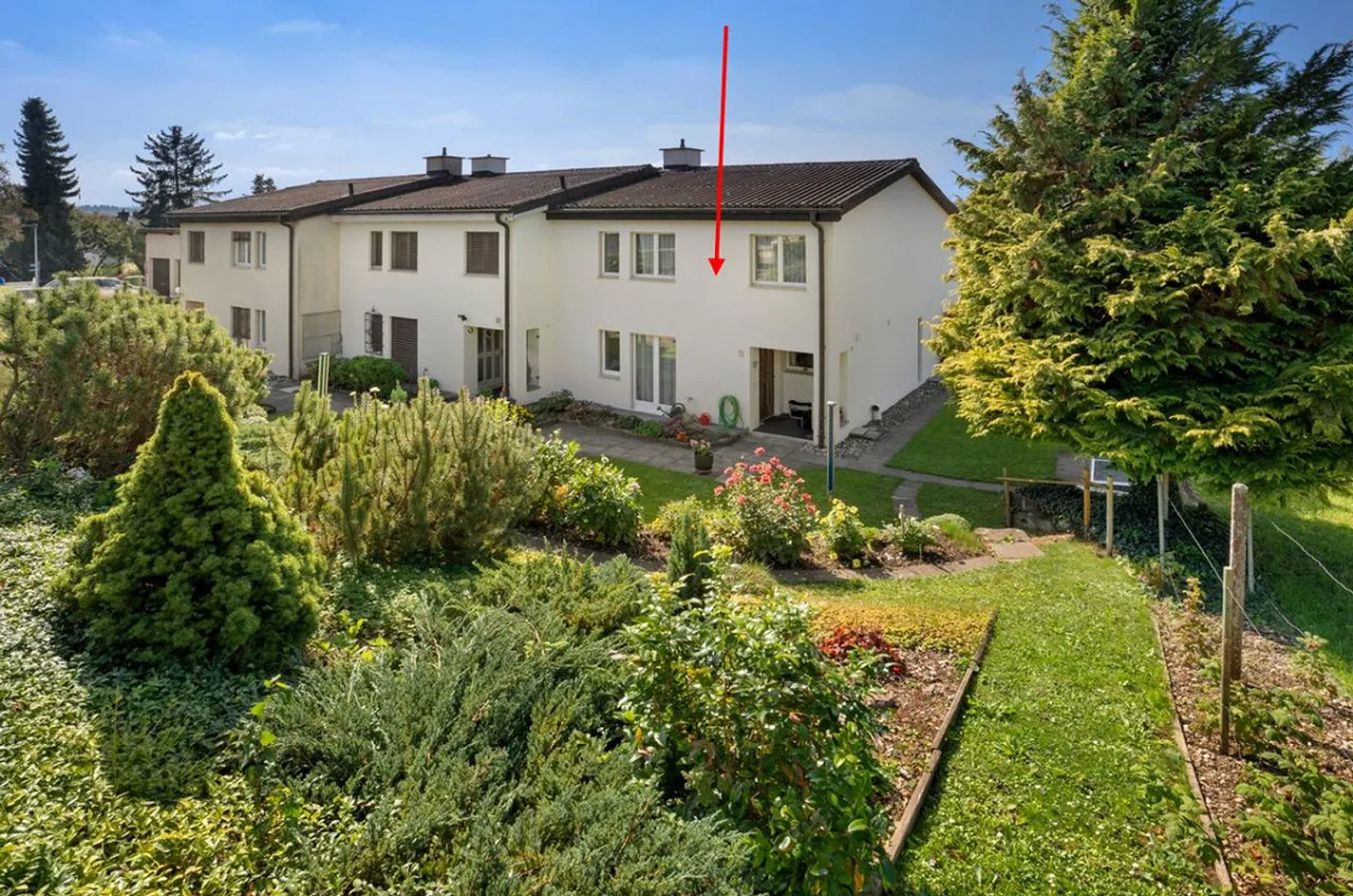 Ottima casa a schiera d'angolo in un quartiere popolare - Foto 2 di 17