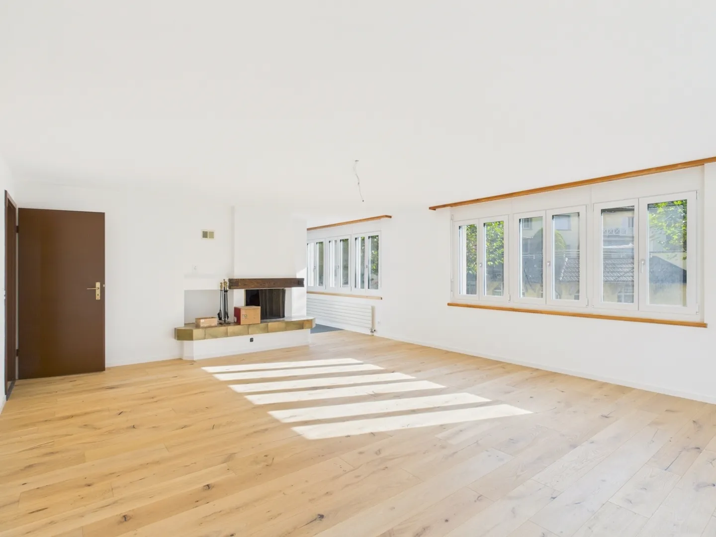 Apartment for rent - Photo 1 of 13