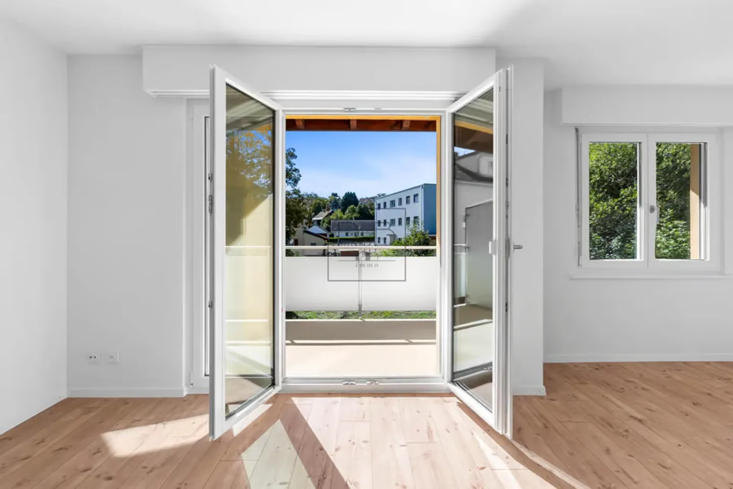 Bright 3.5-room apartment with balcony in Farvagny - Photo 1 of 10