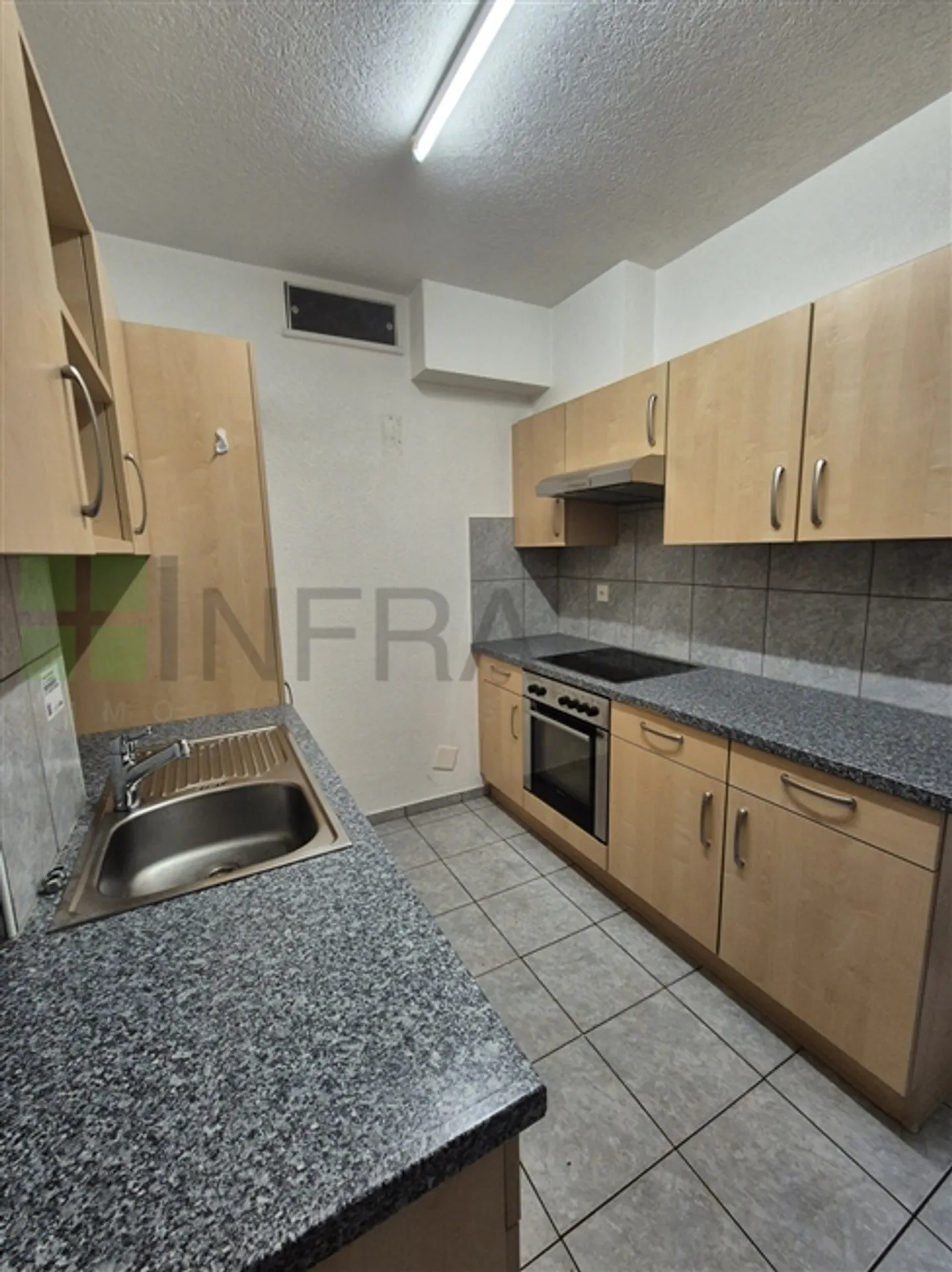 Non perdere! Spazio commerciale di 163 m2 - Foto 5 di 8