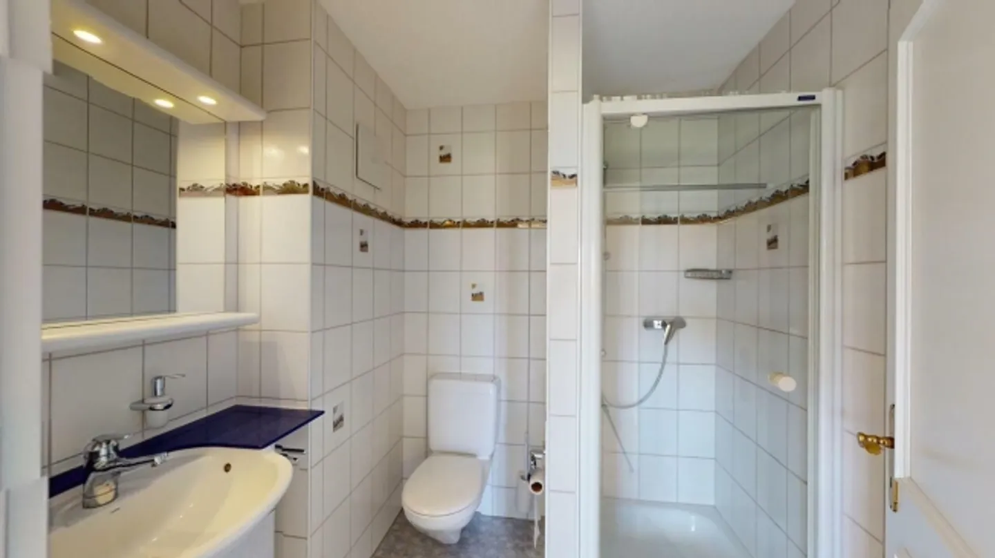 Quiet location with unobstructed view into the greenery - Photo 8 of 13