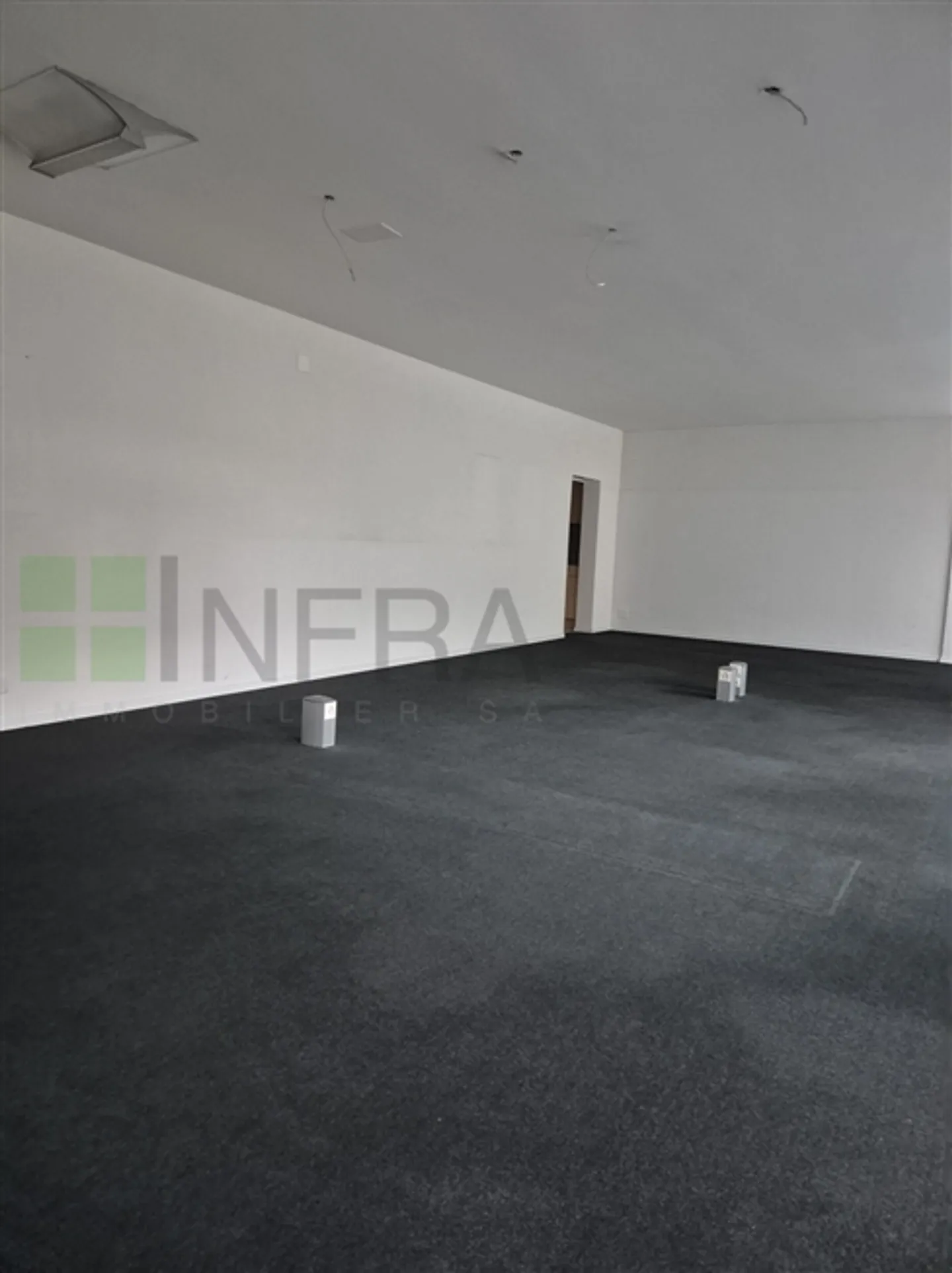 Non perdere! Spazio commerciale di 163 m2 - Foto 7 di 8